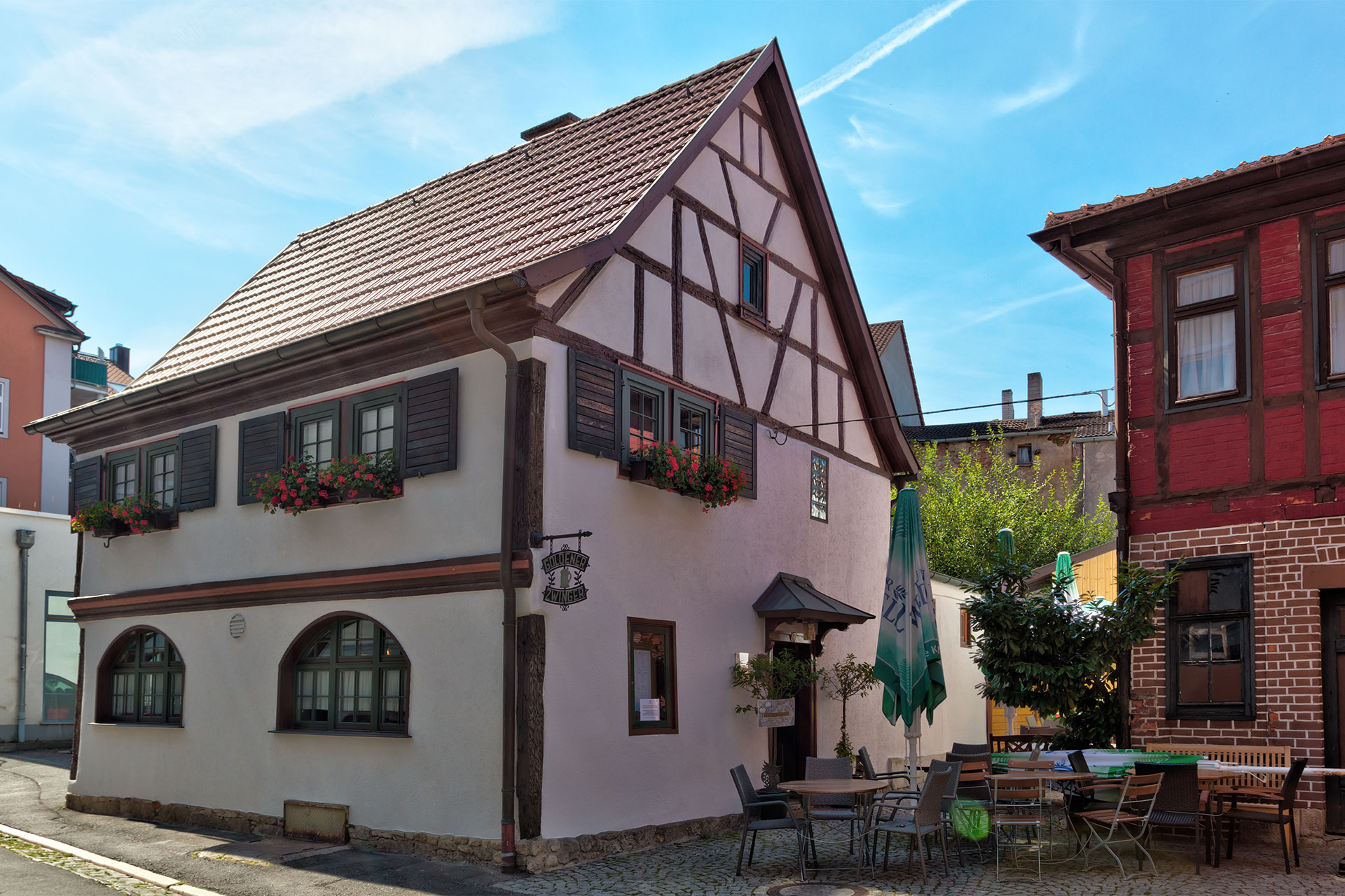 Restaurant Goldener Zwinger in Meiningen mit Biergarten